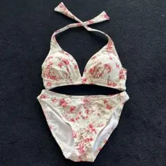 BEACH QUEEN フラワープリント水着