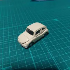 トミカ スバル 360 アイボリー ミニカー