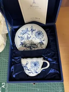 美品】マイセン ブルーオニオン 小皿 小鉢 小物入れ 箱付き 貝殻