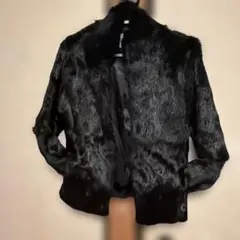 黒のファーショートジャケット　毛皮コート柔らかい
