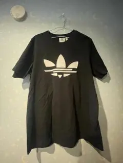 adidas ブラック Tシャツ アジアサイズ0
