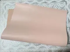 本革ハギレ くすみピンク 牛革 1mm 程よいコシレザークラフト ハンドメイド