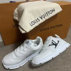 新品　未使用　Louis Vuitton LVクラシックスニーカー　8サイズのサムネイル