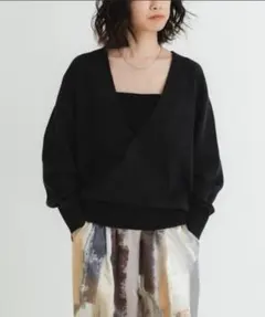 2024年URBAN RESEARCHBROSコットンVネックニット