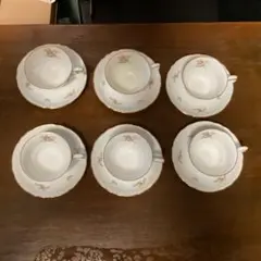 ノリタケ　ティーカップ＆ソーサ