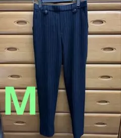 レディース　ネイビー　ストライプパンツ　テーパード（秋冬）