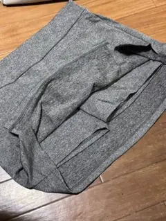 グレー スポーツ スカート・スコート