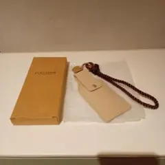L'OCCITANEハンドクリームケースチャームのサムネイル