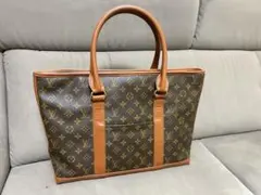 LOUIS VUITTON　サックウィークエンド　トートバッグ　モノグラム