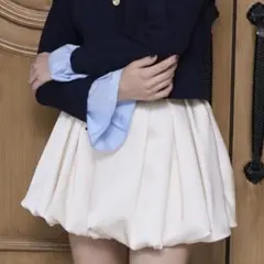 【新品タグ付き】サテンバルーンスカート