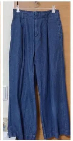 ユニクロ ワイドデニムパンツ