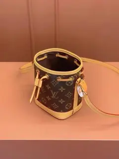 Louis Vuitton モノグラム ショルダーバッグ