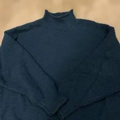 ダークブルー ハイネック ニット 長袖