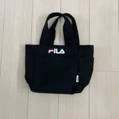 FILA 黒 トートバッグ ジッパーポケット付き