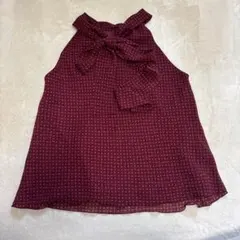 KUMIKYOKU SIS ノースリーブ ハイネック ボウタイブラウス レッド