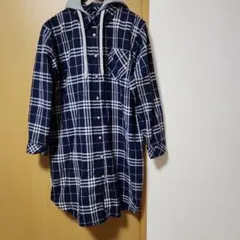 フード付きネイビーとホワイトチェックチュニック　Lサイズ