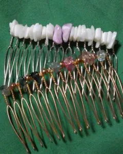 s*d様 飾り櫛 2点セット 多色ストーン ホワイト