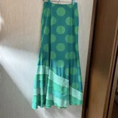 スペイン製フラメンコスカート 水玉 ピスタチオカラー | Mercari