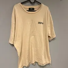 【匿名】AZUL BY MOUSSY Tシャツ ベージュ Lサイズのサムネイル