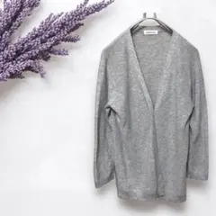 SIMPLE LIFE✨️Vネック　長袖カーディガン　羽織り 年中 シンプルのサムネイル