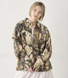 WHO'S WHO gallery COOPER FACTロゴワッペンシャツのサムネイル