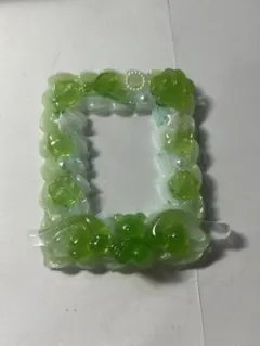 Item thumbnail for item 71a2f4a3-4e5e-4b0d-b740-d05ae2655d0f