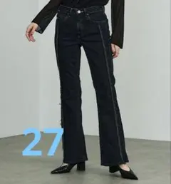 SOMETHING LISAフレアデニムパンツ　フリンジ 濃色ブルー 27インチ