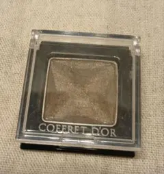 COFFRET D'OR アイシャドウのサムネイル