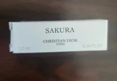クリスチャンディオール　香水　SAKURA サンプル