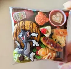 ガチャ詰めポーチ★トムのランチ2のサムネイル