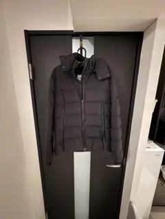 TATRAS ブラック ダウンジャケット フード付き