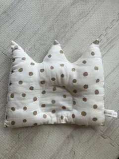 NAOMI ITO ベビー枕 王冠型 ドット柄