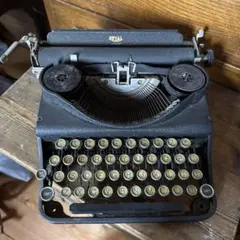 超レア 1950年代・ドイツ製・GROMA社 KOLIBRI タイプライター - メルカリ