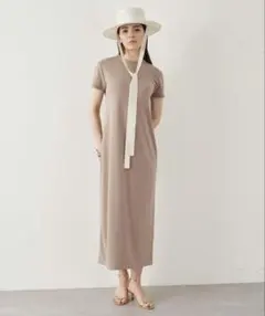 【美品】Whim Gazette 定価2万 半袖カットロングワンピース Fサイズのサムネイル