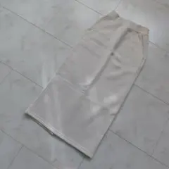 GU　オフホワイト スウェット素材 ロングスカート