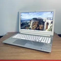 すぐ使える設定済み 7世代i7 SSD256メモリ8ギガオフィスカメラwin11