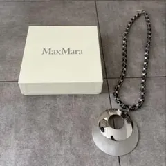 MaxMara 円形ペンダント ネックレスのサムネイル