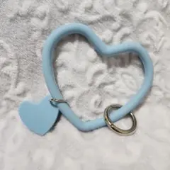 【ハート型】スマホ ハンドストラップ・シリコン製