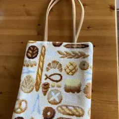 LOVERARYbyFEILER★大人気完売品★人気商品ベーカリー（パン）トート 2025年最新】フェイラー パン トートバッグの人気アイテム - メルカリ