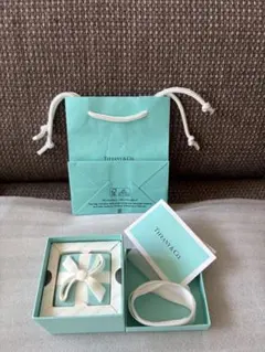 新品　未使用　TIFFANY ティファニー　小物入れ 置物のサムネイル