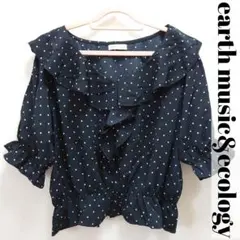 アースミュージック＆エコロジー 黒 ドット トップス ブラウス レディース