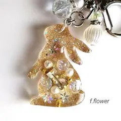 キーホルダー レジン うさぎ ゴールドラメ