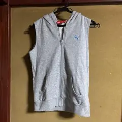 PUMA ノースリーブ パーカー グレー