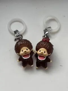 モンチッチ　カプセルトイ　めじるしアクセサリーモンチッチくんとモンチッチちゃん