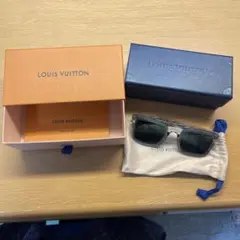 LOUIS VUITTON サングラスのサムネイル