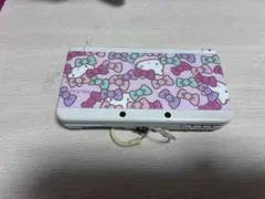 公*o様 C*引様 ハローキティデザイン New Nintendo 3DS 本体