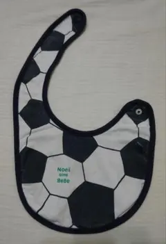 Noeil aime BeBe サッカーボール柄 スタイ