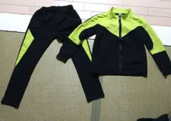 キッズ　ジャージ　上下セット