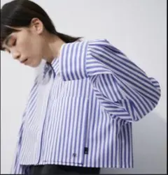 美品 ADAM ET ROPE' ストライプクロップドシャツのサムネイル