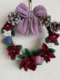 クリスマスリース　ピンク　リボン　ポインセチアハート　ハンドメイド編み物